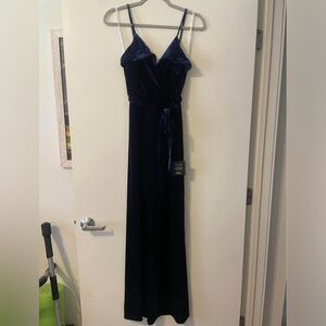 Lulus Kylinna Navy Blue Velvet Sleeveless Wide-Leg Jumpsuit (brand new, size M)